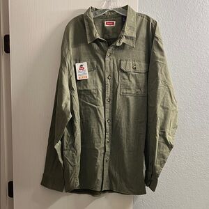 Wrangler Olive Green Button-Up Shirt